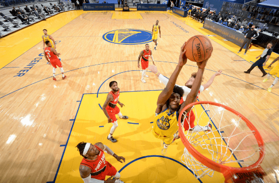 关于萨拉赫关键节点关键助攻，勇士带队取胜！的信息