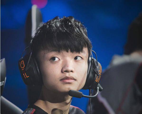 开云-Scout新星挺进下一轮表现惊艳，加拿大队未来可期！的简单介绍